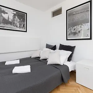  Apartament Studio With Balcony 300m To The Beach By Renters